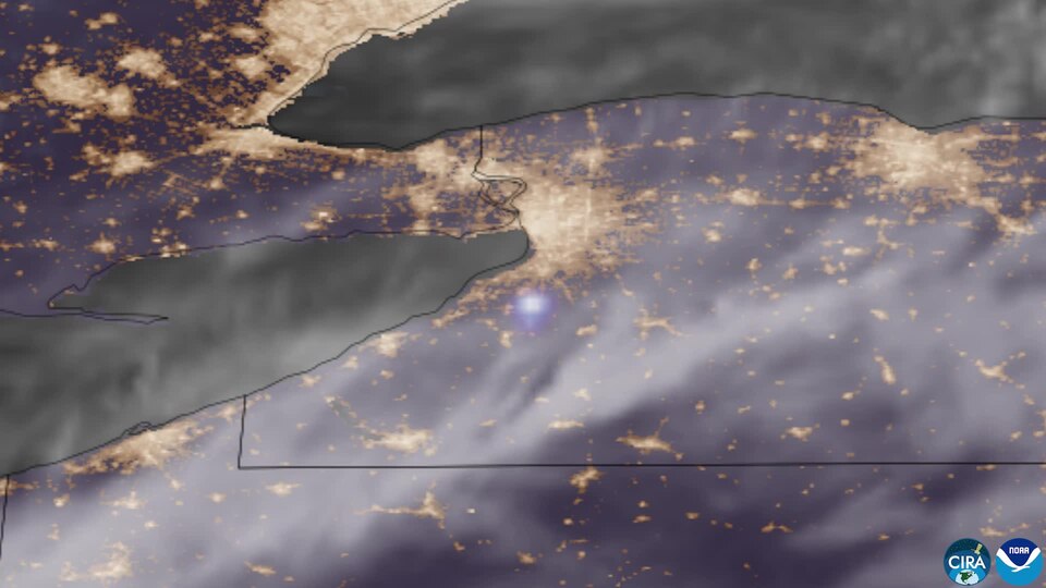 Meteor Lights Up the Sky Above Western New York (CIRA 2026-05-27 - nolabels)