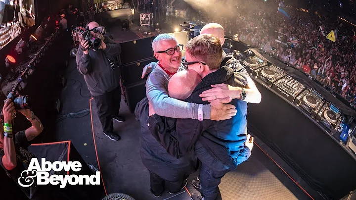 Above & Beyond feat. Richard Bedford - Sun & Moon (ABGT250 Encore) 4K