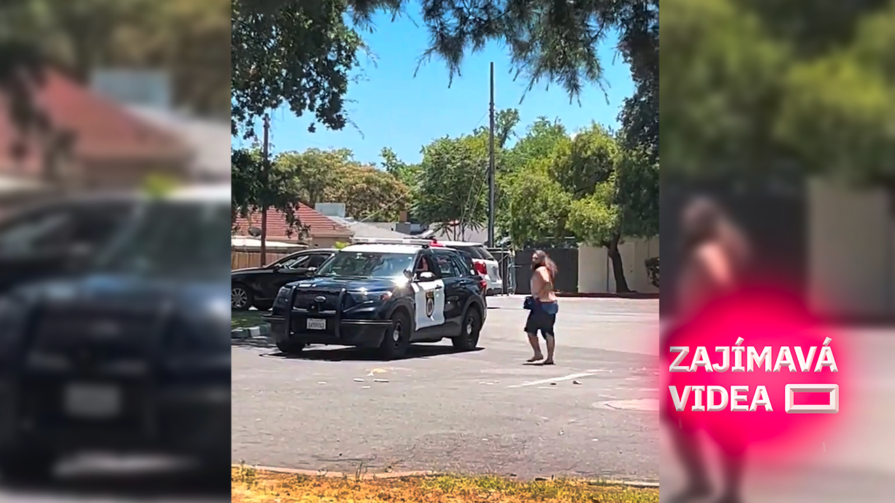 Policejní akademie naživo. Strážníci byli líní běžet, tak jim pachatel ukradl auto