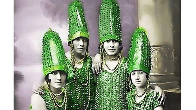 ~Free Pickle Sisters Today Only!~