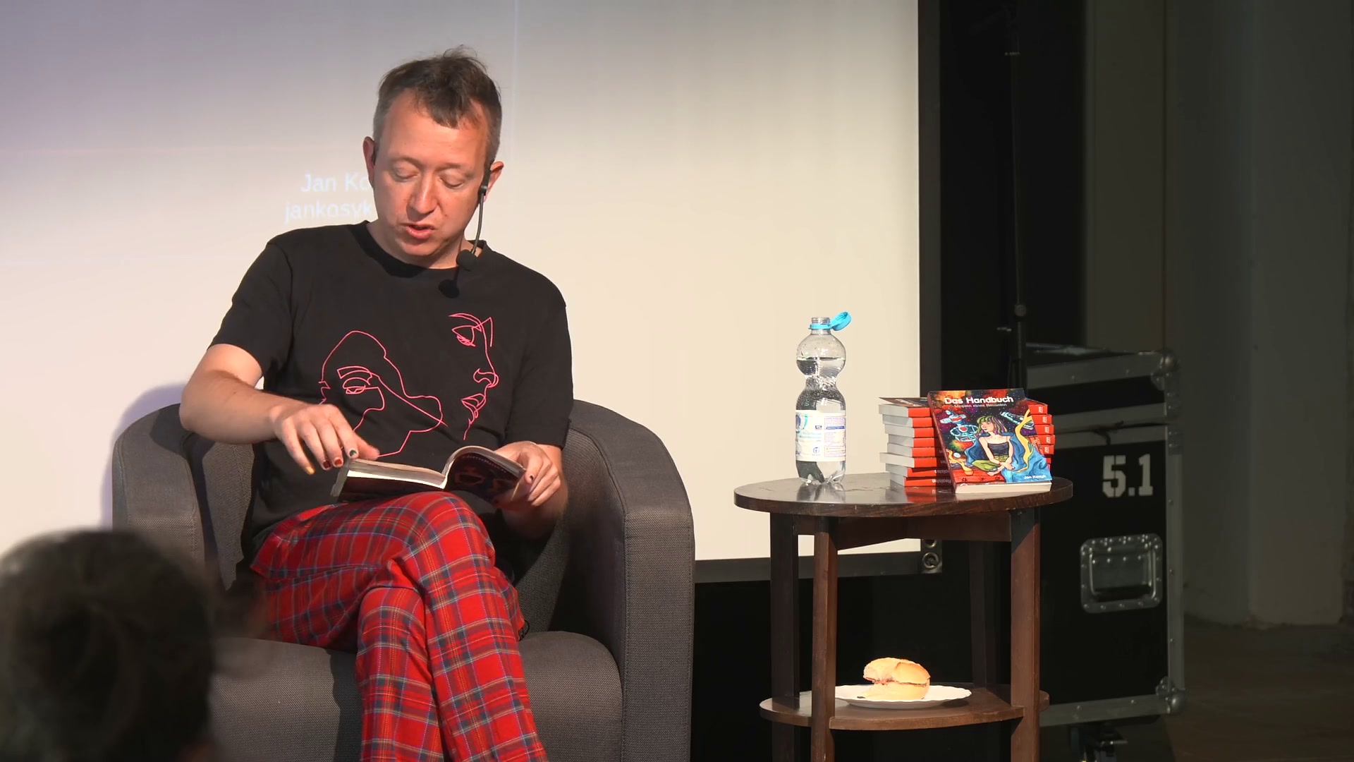 Musikalische Lesung "Das Handbuch – Utopien eines Realisten"