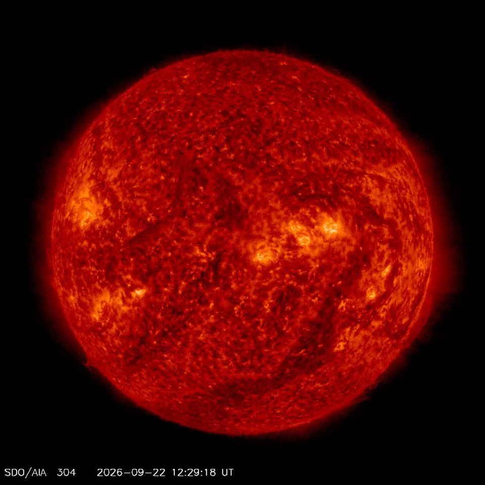 SDO 20260922 1024 0304 (AIA)