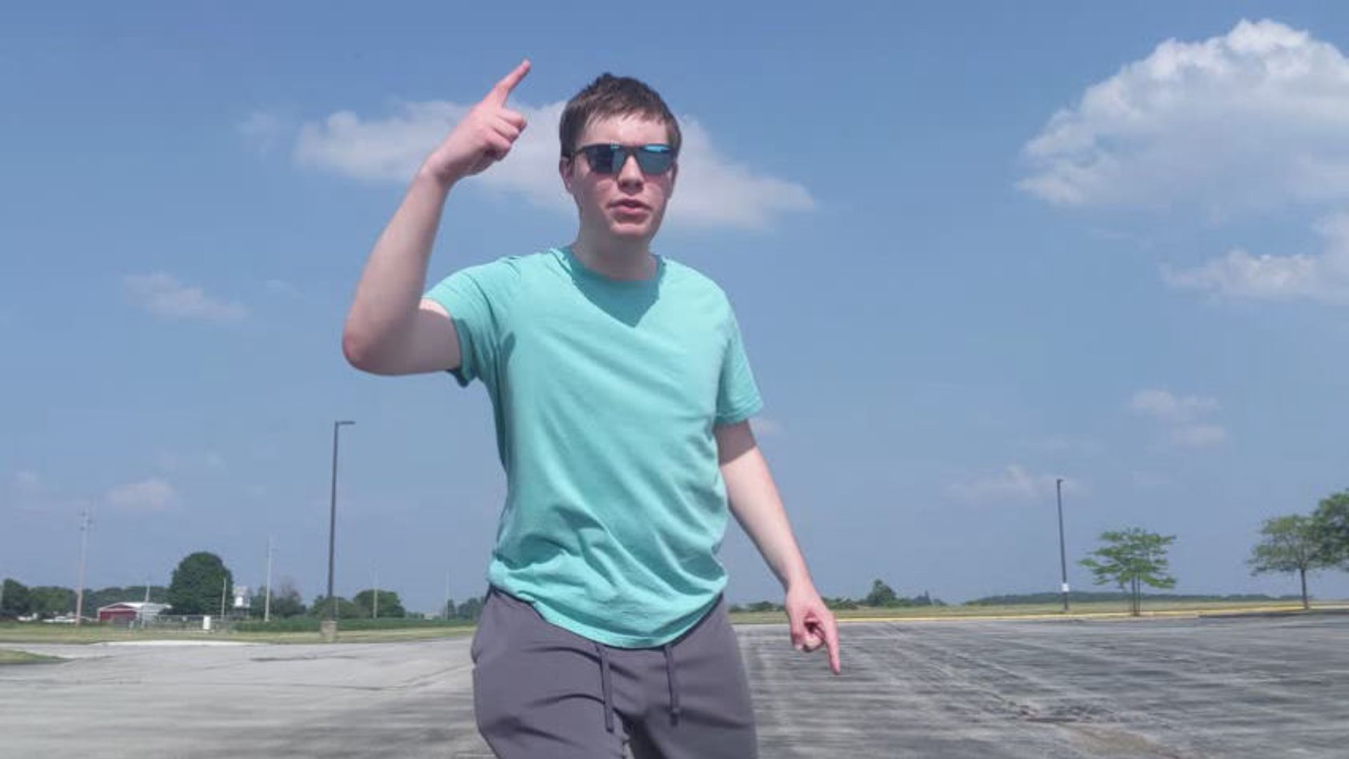 King Alex Gilbert - Dissception REMASTERED (OFFICAL MUSIC VIDEO)