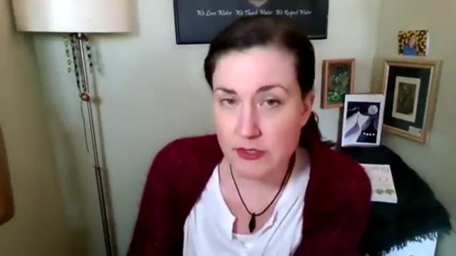 Dr. Amandha Vollmer - The Cult of Shallow - De Cultus van Ondiep - De Oppervlakkige Sekte