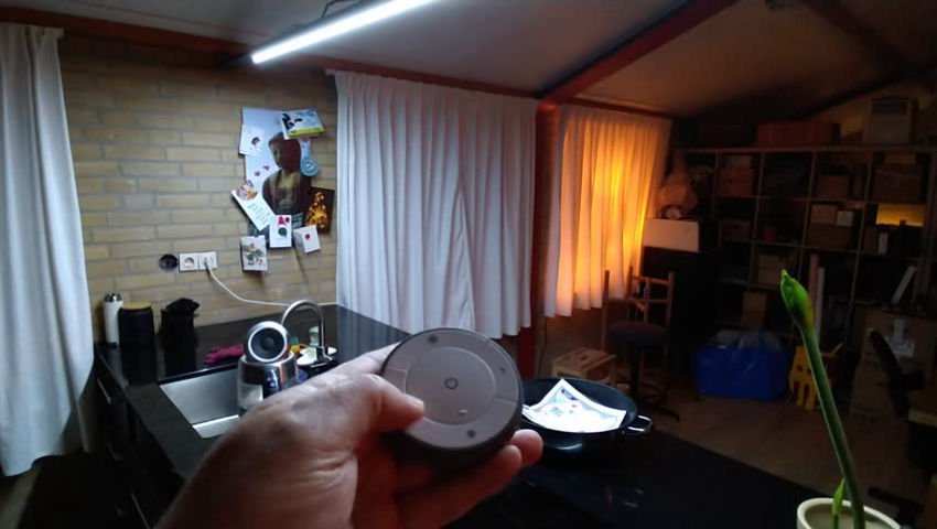 Controlling the smart light with a Tradfri button through Home Assistant