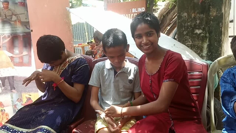 Beyond Language cast they are specially abled siblings through common NGO Voice Of World-Raksha bandhan Kolkata West Bengal-August 2021- VID 20210822 110137