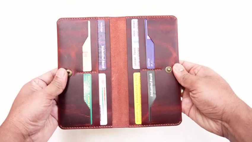 The Regal Phone Wallet | Leather Wallet | Handmade Product | Chisel & Mallet #handmade