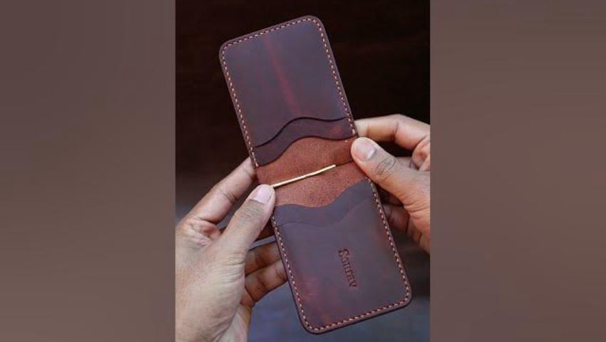 A stunning piece of art | Leather wallet | Wallet | #leatherwallet #handmade