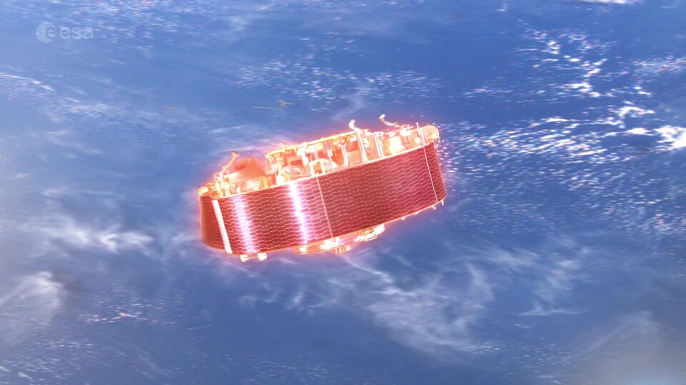 Cluster’s Salsa satellite primed to reenter and break up ESA501005