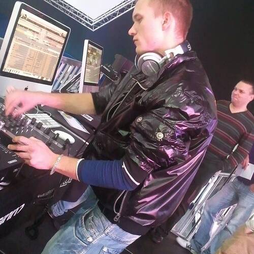 SunClouds Only Above & Beyond Tracks Live Homeradio Welcome To Dreamland Episode