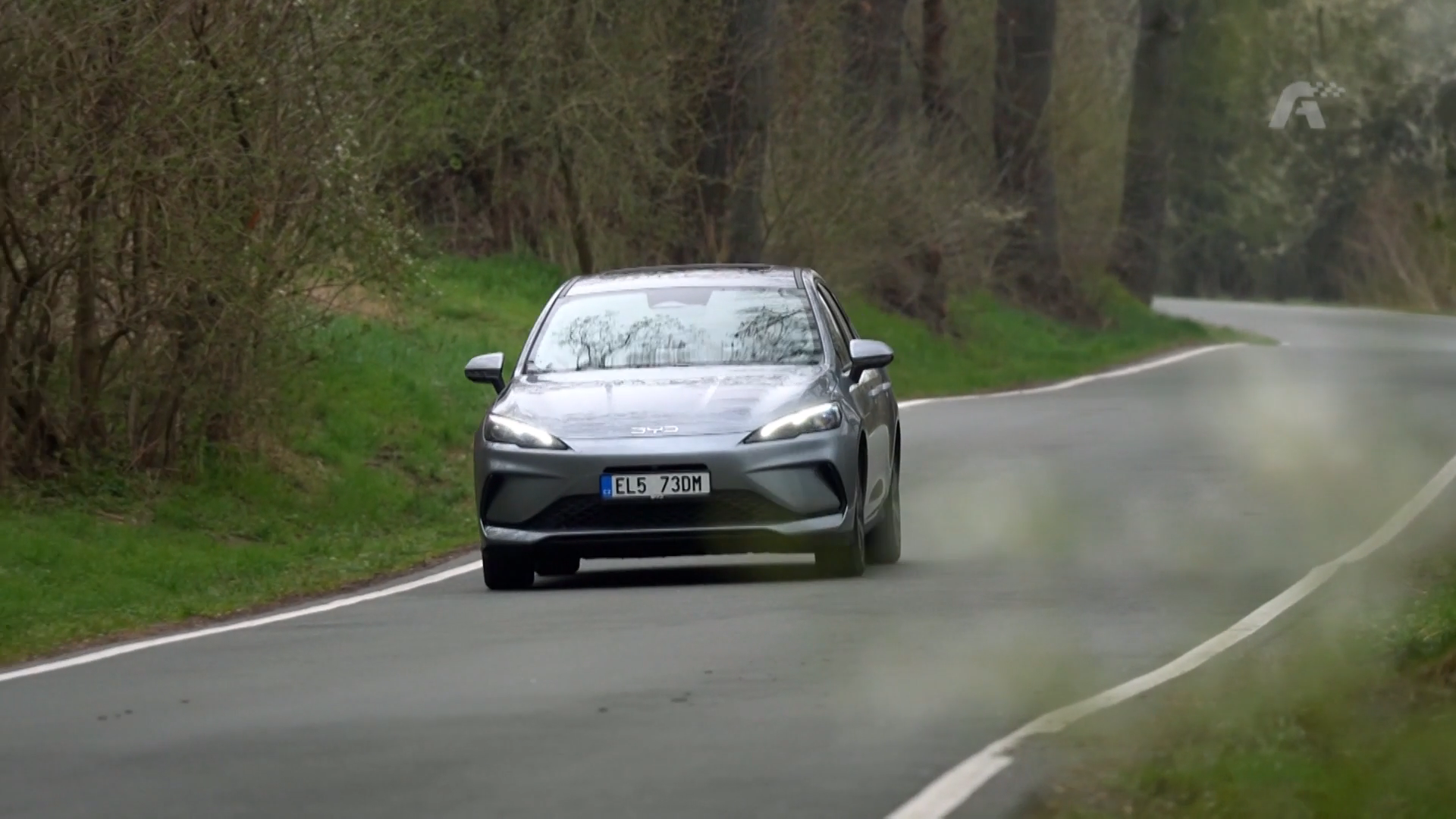 Číňané objevili díru na trhu. Uspět chtějí s vozem, od kterého evropské automobilky upouští