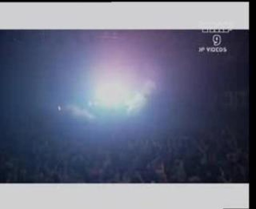 Armin van Buuren - Sail
